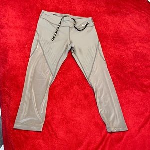 Legging Nike original size M - 30” - grey - excellent condition